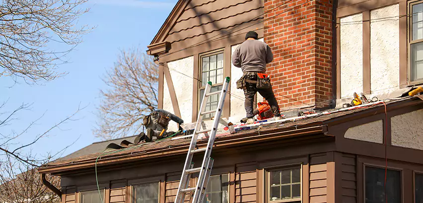 Roof Siding Trim Repair in Puyallup